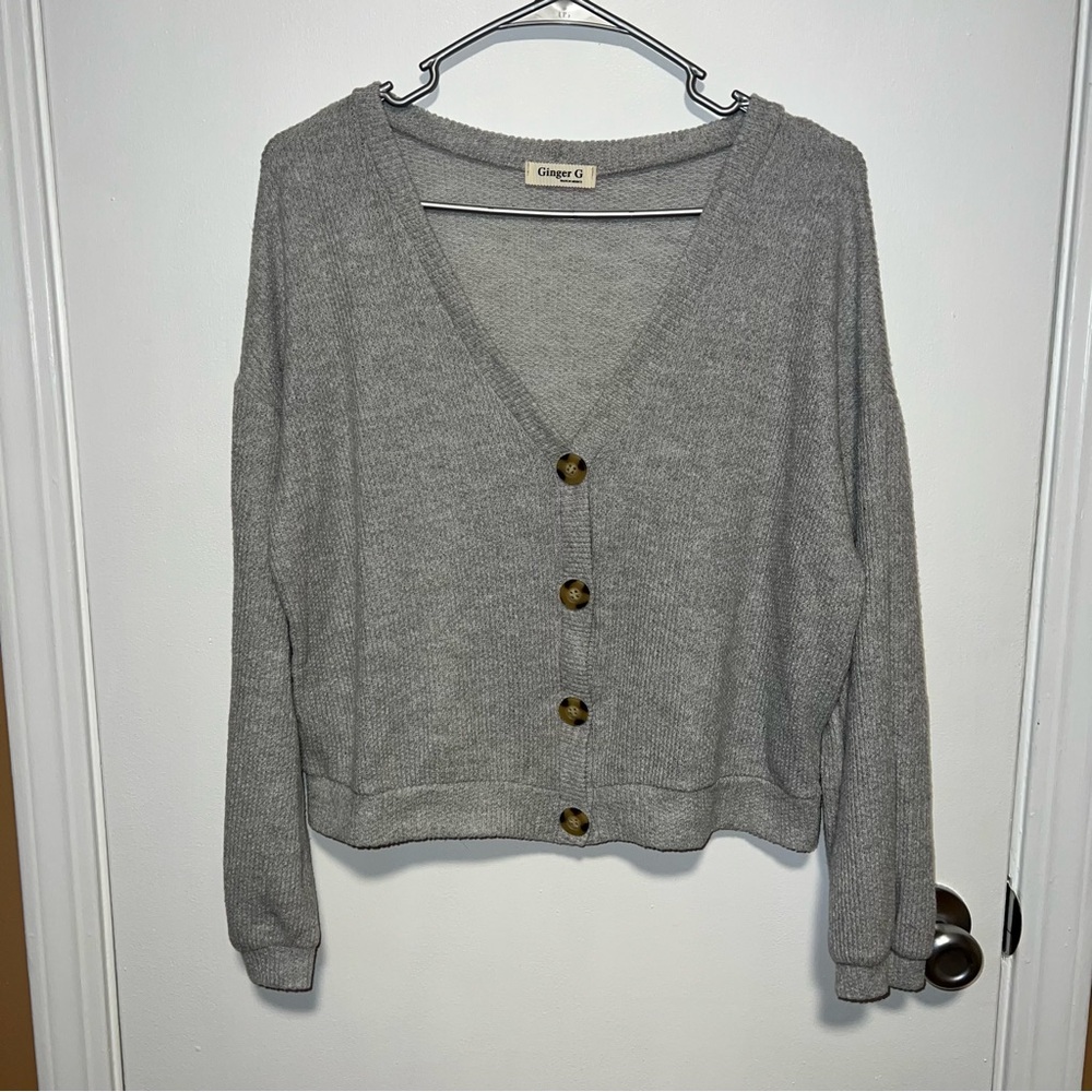 🍀4 for 25🍀 Ginger G | Gray Cardigan Style Sweater